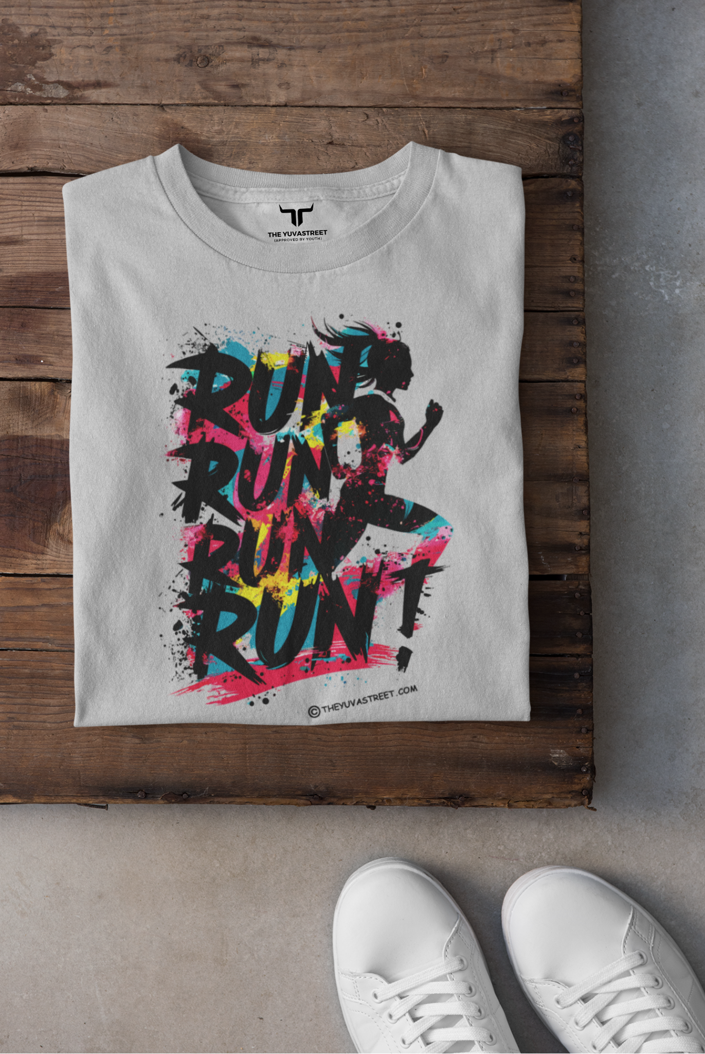 Run, Run-Grey Melange Essential T-Shirt